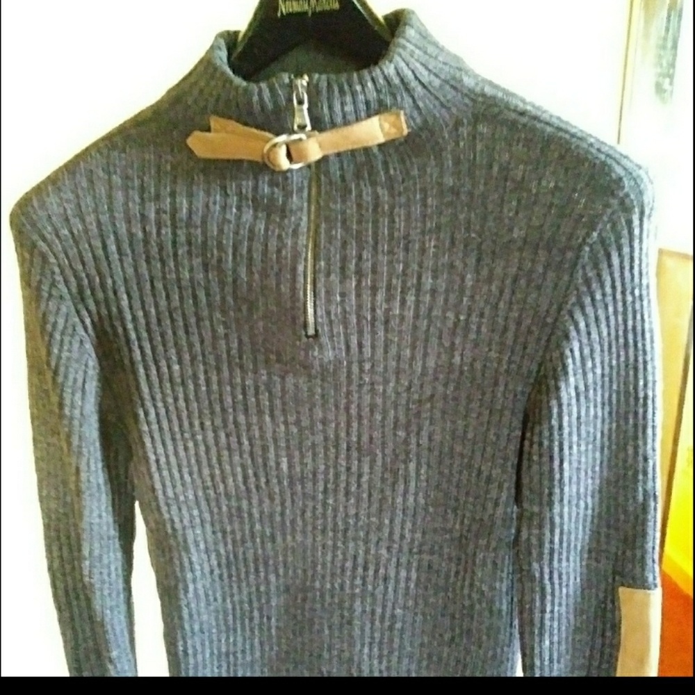 Dolce & Gabbana Sweater